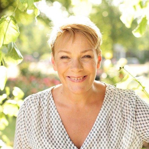 Claire Hayes